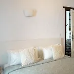 Beautiful Cave-level Stable Converted House *