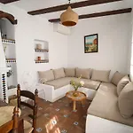 Beautiful Cave-level Stable Converted House * Mijas