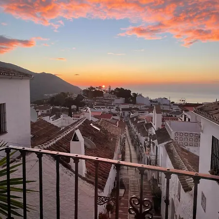 Beautiful Cave-level Stable Converted House * Mijas